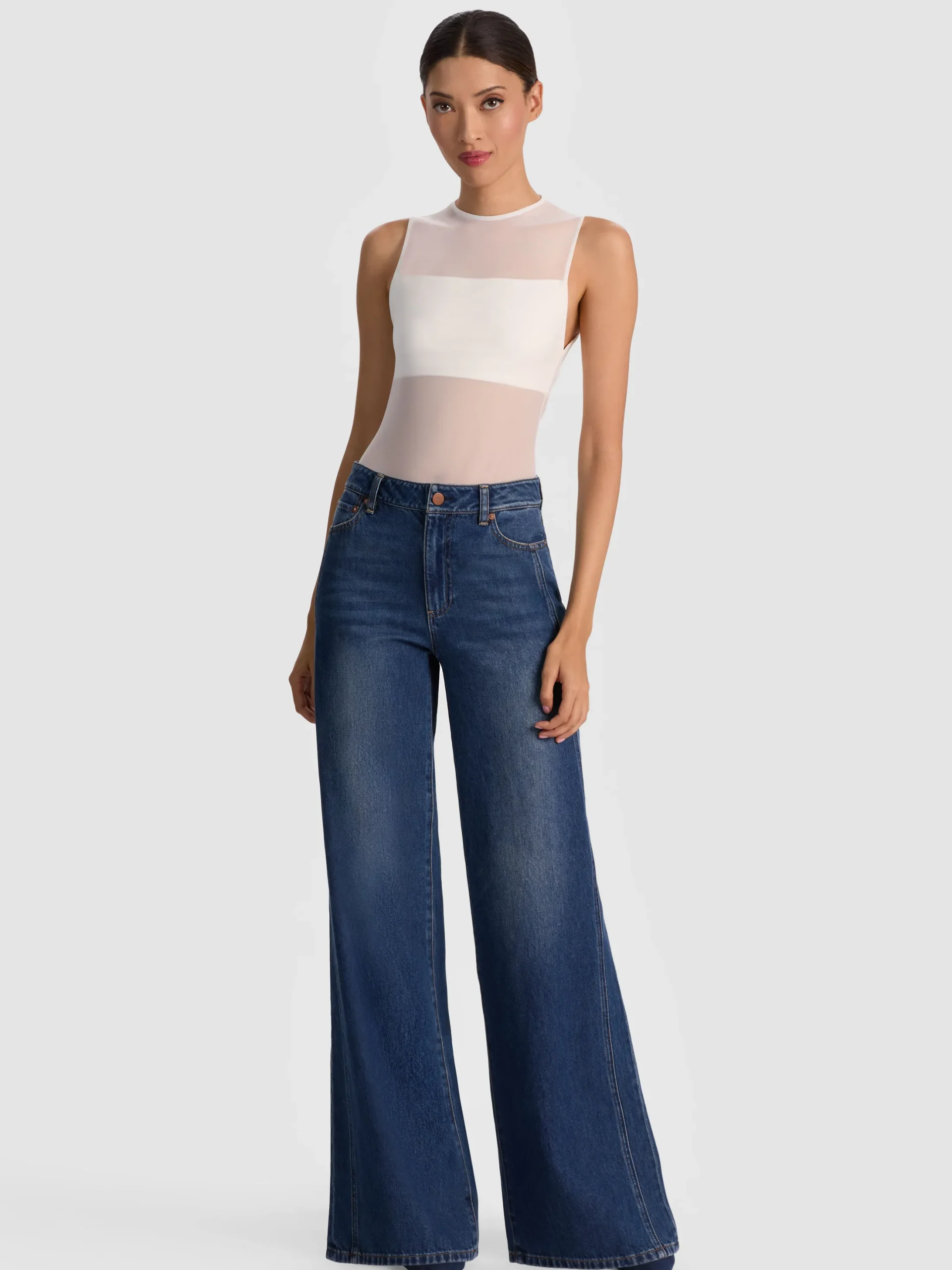 BANDEAU SLEEVELESS BODYSUIT