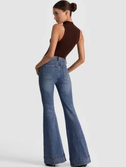 BEAUTIFUL EMBROIDERED JEAN