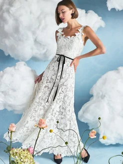 CALLA LACE MAXI DRESS