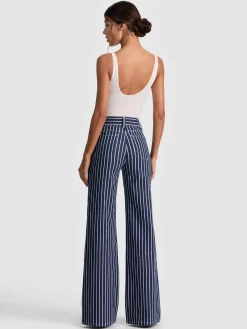 CHIC STRIPED JEAN