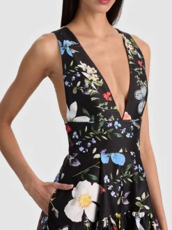 LILA STRUCTURED BALLGOWN