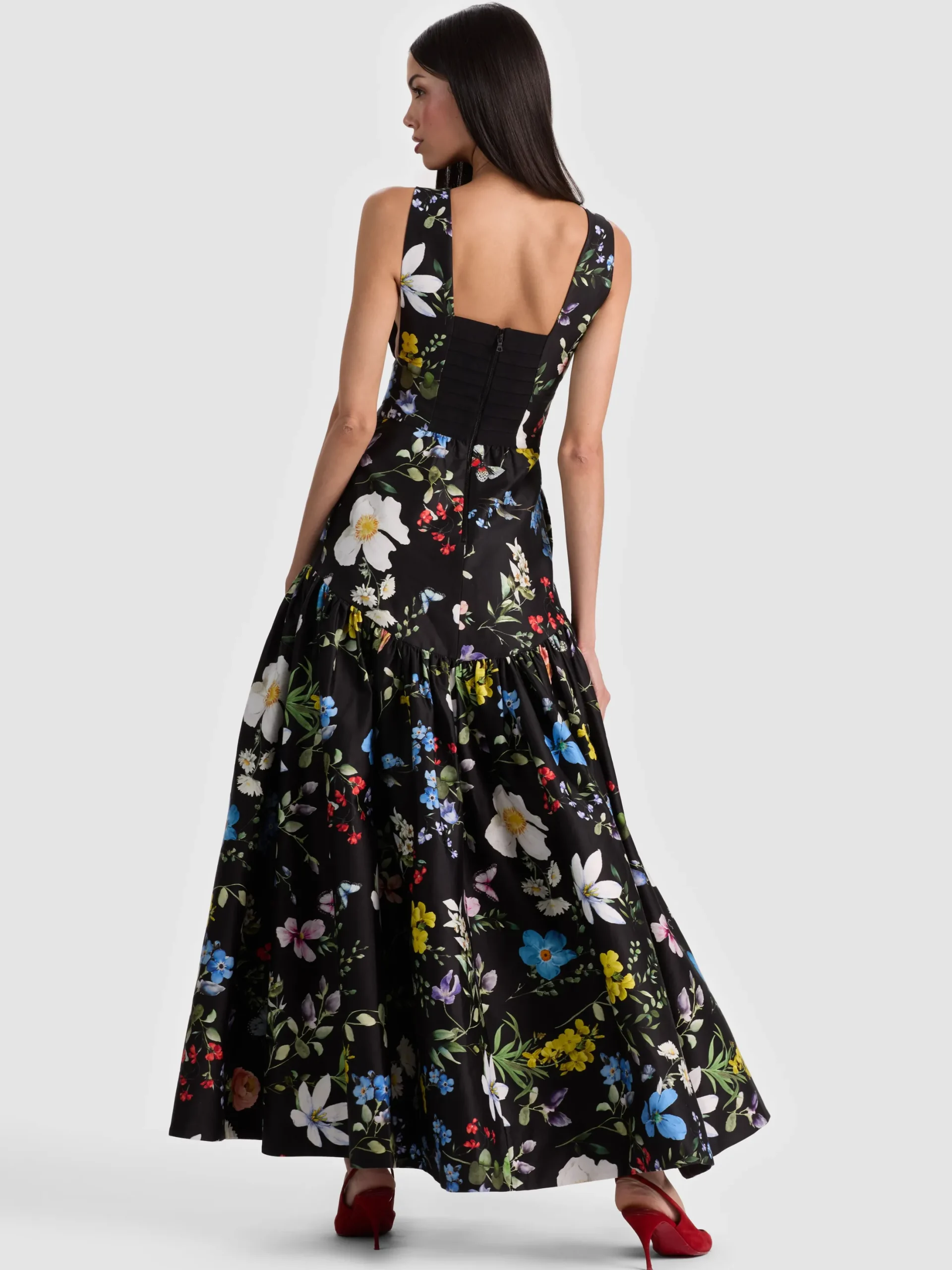 LILA STRUCTURED BALLGOWN