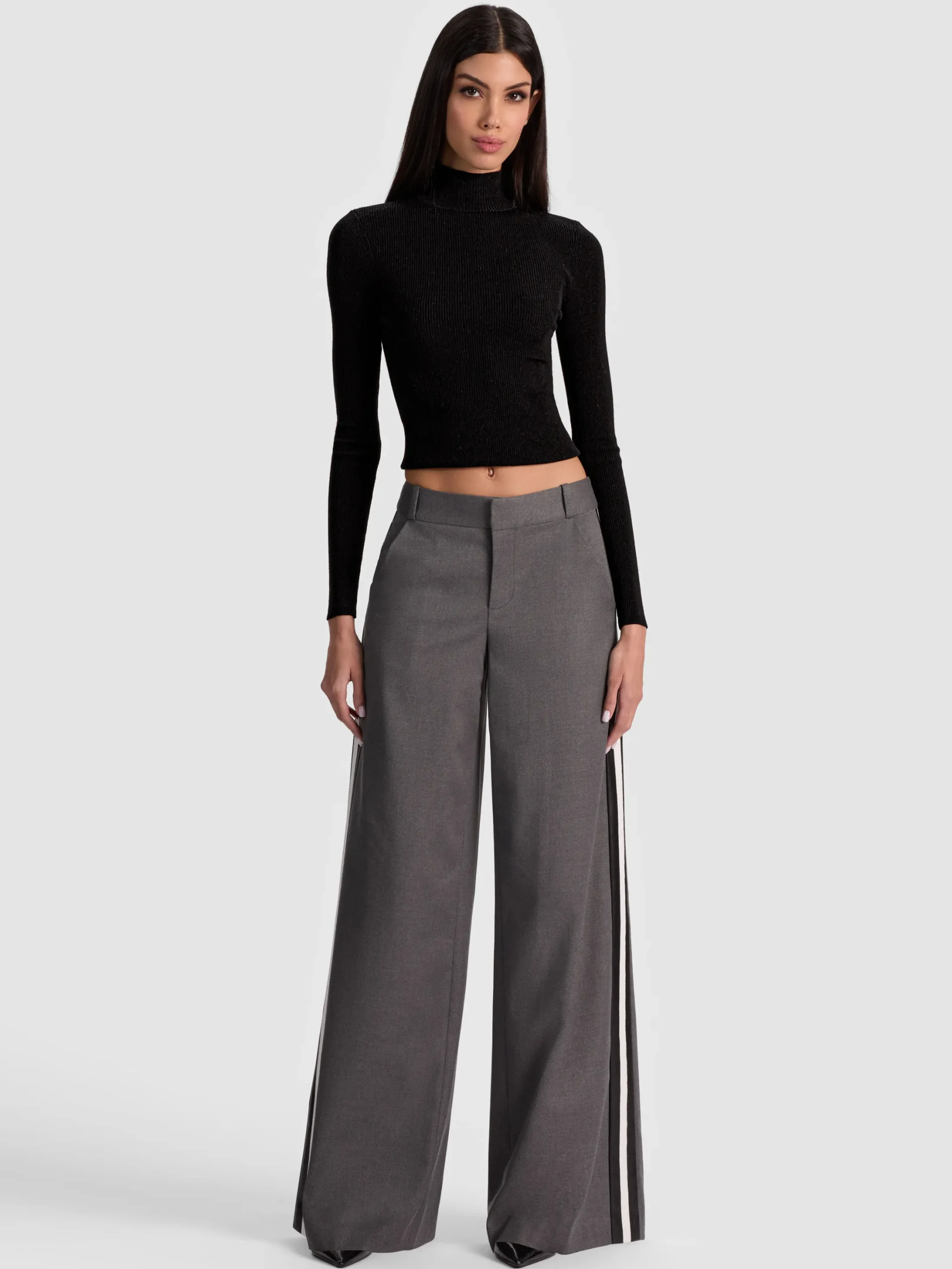 ROBERTA RIBBED TURTLENECK